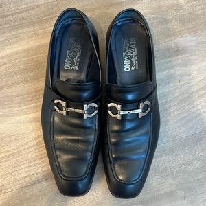 Salvatore Ferragamo EUC Black Loafers